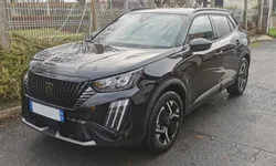 PEUGEOT e-2008 54 Kwh 156 ch Allure NEUVE 20 km