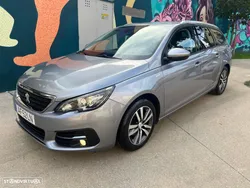 Peugeot 308 1.5 BlueHDi Style J17
