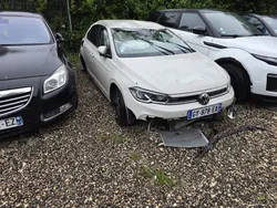 Volkswagen Polo VI 1.0 TSI 95 ch DSG7 avec 12.000 KMS POUR PROFESSIONNEL