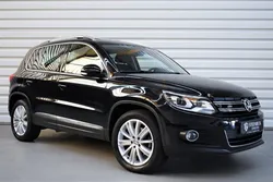 VOLKSWAGEN TIGUAN R-LINE 160ch - Phares Bi-Xénon - Attelage - Toit panoramique ouvrant
