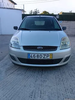 Ford Fiesta 1.4 gasolina