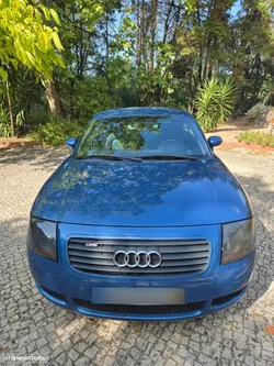 Audi TT Coupé 1.8 T S-line