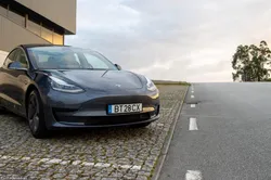 Tesla Model 3 Standard Range Plus RWD