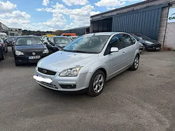 Ford FOCUS 1.8 125CH BIOFLEX GHIA 5P
