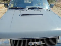 Opel Monterey 3.1 turbo