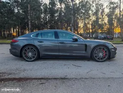 Porsche Panamera 4 E-Hybrid Executive