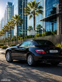 Mercedes-Benz SLK 200 (BlueEFFICIENCY) 7G-TRONIC