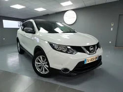 NISSAN QASHQAI - 1.2i DIG-T 115CV - CONNECT EDITION - TOIT PANORAMIQUE - CAMERA DE RECUL - GPS - OUVERTURE MAIN LIBRE - CHAINE DE DISTRIBUTION - VEHICULE SUIVIE ET REVISER