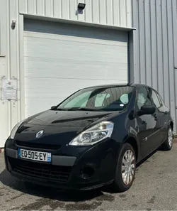 Renault Clio III 5 portes – Très bon état – Garantie 12 mois – CT OK 2 ans
