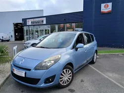 Renault Grand Scénic 1.5 DCI 105 CARMINAT TOMTOM 7 PL