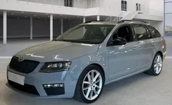 Skoda Octavia COMBI 2.0 TDI 184 CH CR FAP DSG6 RS