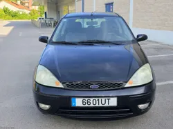 Ford Focus 1.4 gasolina