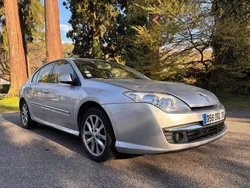 Renault laguna 2.0 DCI dans l’état