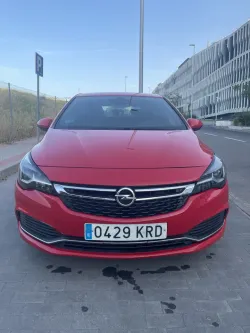 Opel Astra 1.6T S/S GSi Line 200