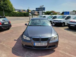 BMW Série 3 V (E90) 330i 258ch Luxe