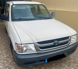 Toyota Hilux 2.4