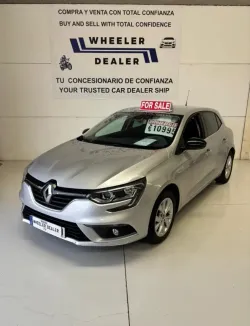 Renault Megane Pequeño Manual de 5 Puertas