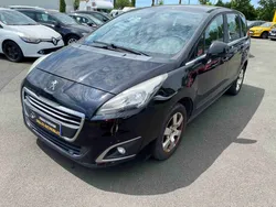 PEUGEOT 5008 1.6 BlueHDi 120ch Access Business S&S