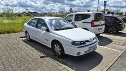 Renault Laguna I