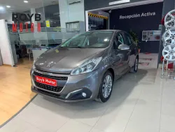 Peugeot 208 1.2 PureTech S&S Signature 82