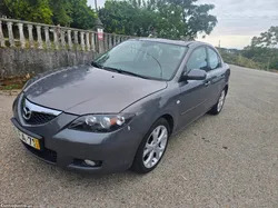 Mazda 3 1.6 CD Exclusive c/ teto de abrir