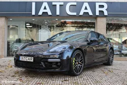 Porsche Panamera Sport Turismo 4 E-Hybrid