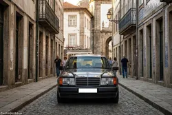 Mercedes-Benz E 300 300 CE-24