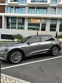 Audi e-tron 55 quattro s-line black edition