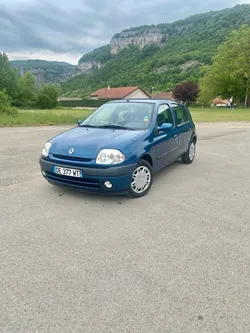 Renault Clio 1.4I 80CH très bon état Réviser