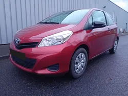 Toyota yaris 1.0 vvti ( 60 000 kms )
