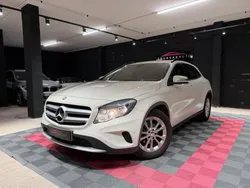 Mercedes-Benz CLASSE GLA 200d 136ch *2ème Main - Historique d'entretien complet - Superbe état général