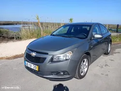 Chevrolet Cruze 1.6 LS