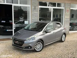 Peugeot 208 1.2 PureTech Signature