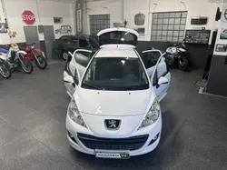 Peugeot 207 1.4 16V SE Sportium