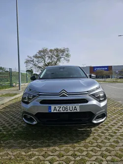 Citroën C4 Citroën C4 1.2 PureTech Shine EAT8 (Full Extras)