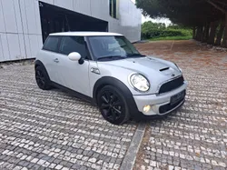MINI Cooper SD 2.0 143 cv - MOTOR BMW.