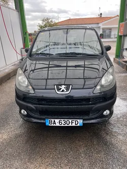 Peugeot 1007 1.6 i Automatique GARANTIE 3 MOIS