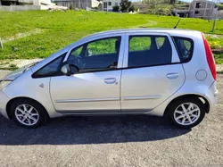 Mitsubishi Colt RCD/AC-excelente estado geral