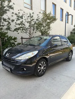 Peugeot 206 + 1.4L FINITION STYLE - 99000KM - CLIMATISATION - ENTRETIEN À JOUR