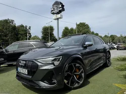 Audi e-tron S quattro