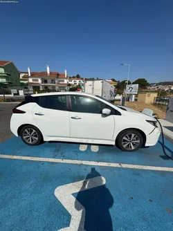 Nissan Leaf Elétrica