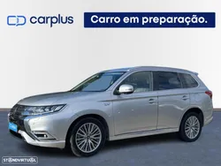 Mitsubishi Outlander 2.4 Instyle