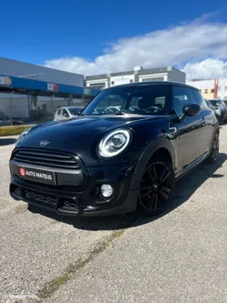 MINI 3 Portas One D Blackyard