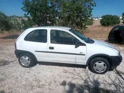 Opel Corsa b 3 portas