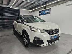Peugeot 3008 II Crossway 130 ch / toit ouvrant panoramique / regulateur de vitesse / sieges cuir alcantara / feux et essuis glace automatique / hayon electrique / camera recul / android auto & app...
