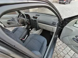 Renault Clio 1.2i 16v Dynamique 1a mão