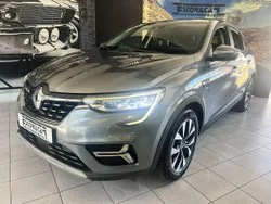 Renault Arkana 1.6 e-tech business
