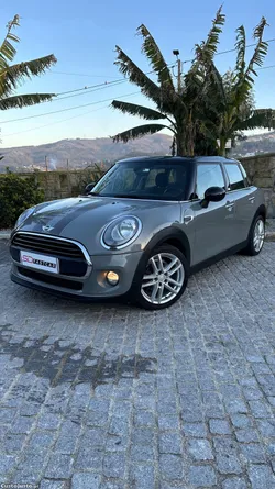 MINI Cooper Shoreditch