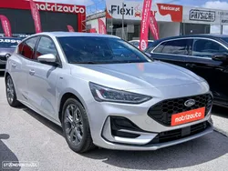 Ford Focus 1.0 EcoBoost MHEV ST-Line