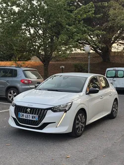 Peugeot 208 1.2 puretech s&s auto école